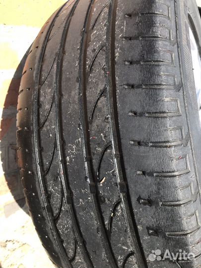 Bridgestone Dueler H/P Sport 235/55 R17 99V