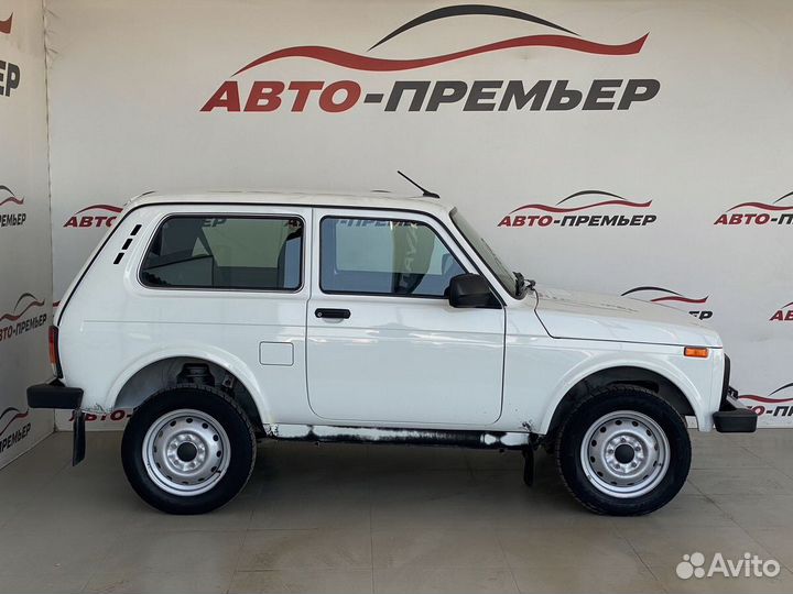 LADA 4x4 (Нива) 1.7 МТ, 2020, 98 000 км