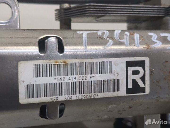 Колонка рулевая Audi Q3, 2016