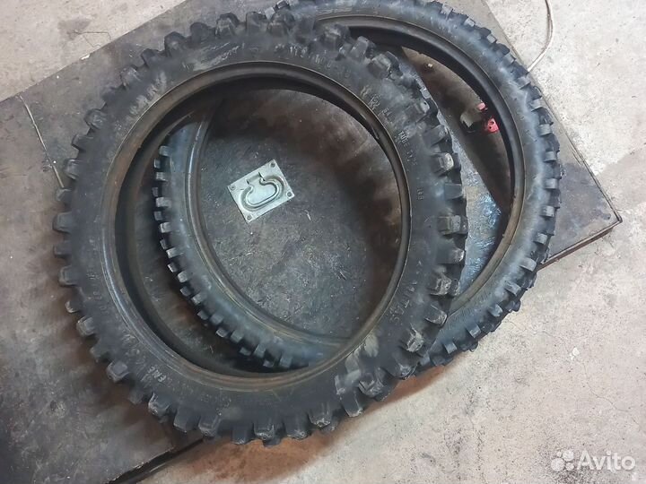 Шины докатки мотоленд 21 ая и 18 ая