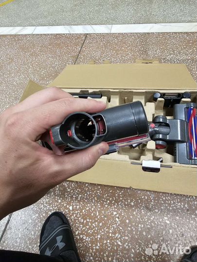 Пылесос Dyson v11 s на запчасти. Новый