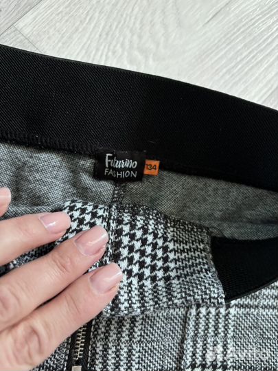 Брюки в клетку на девочку 7-9 лет