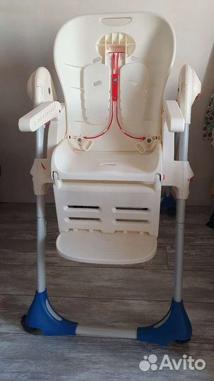 Детский стульчик для кормления