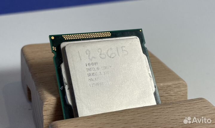 Процессор Intel Core i3 2100