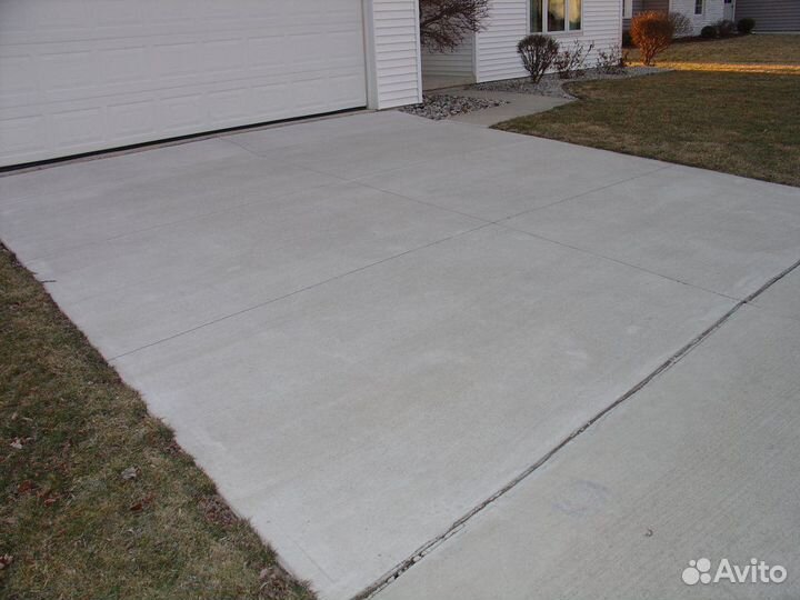 Бетонные заезды, бетонные отмостки, стоянка