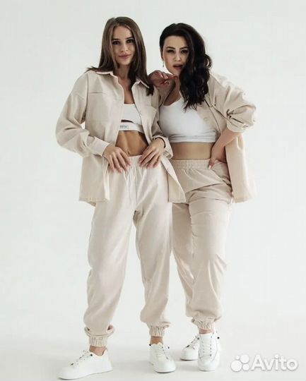 Брючный костюм женский 52 54