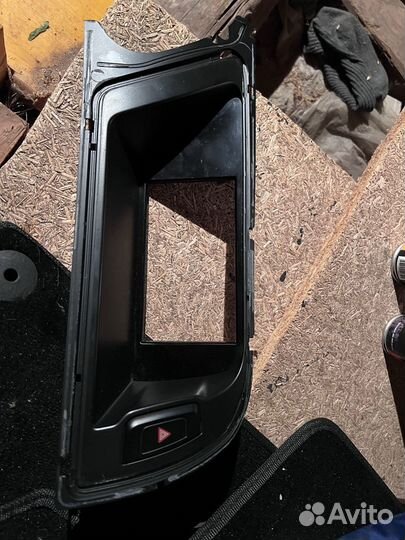 Рамка магнитолы Audi a4 b8