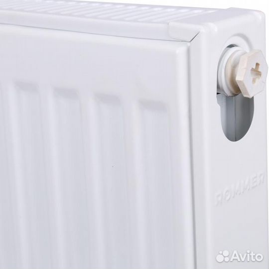 Стальной панельный радиатор Rommer Compact 22 500x