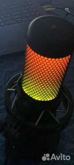 Микрофон HyperX QuadCast S