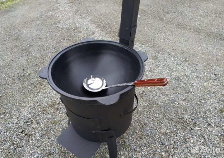 Чyгyнный казaн 10 литрoв с пeчкой