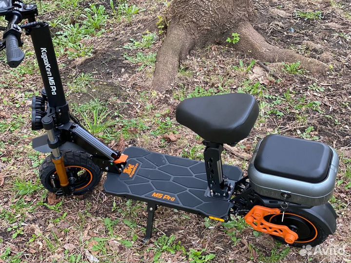 Электросамокат с сидушкой Kugoo M5 pro
