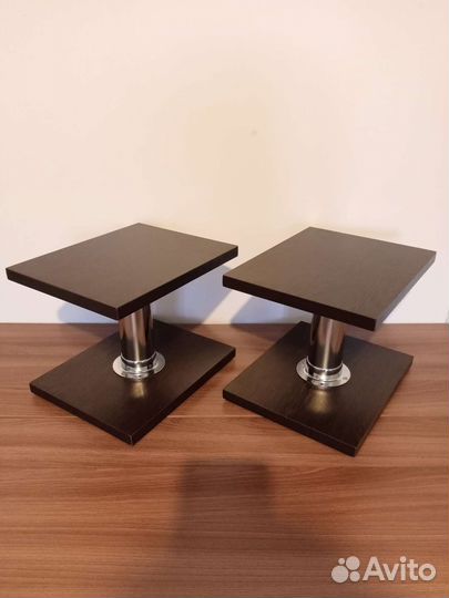 Стойки для акустики настольные