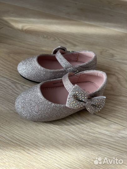 Туфельки для девочки 22 размер