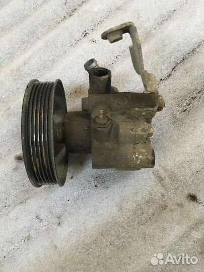 Насос гидроусилителя (Geely Emgrand EC7)