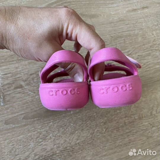 Сандалии Crocs c9