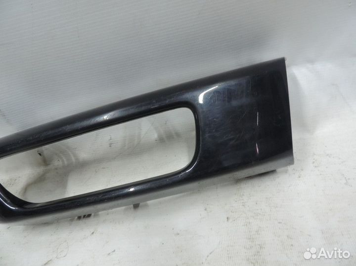 Рамка противотуманной фары левая Land Rover Range