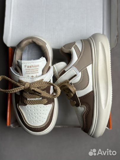 Детские кросовки 24-26-27-31