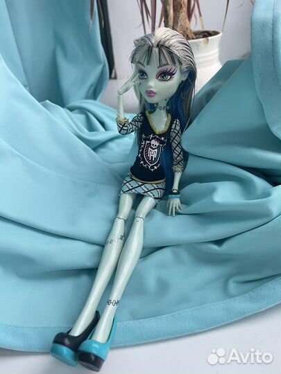 Кукла монстер хай Фрэнки Штейн