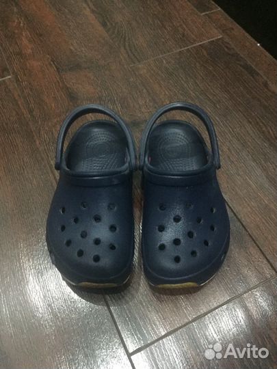 Crocs
