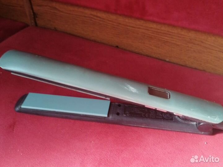 Выпрямитель для волос