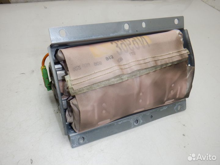 Подушка безопасности Volvo S60 1