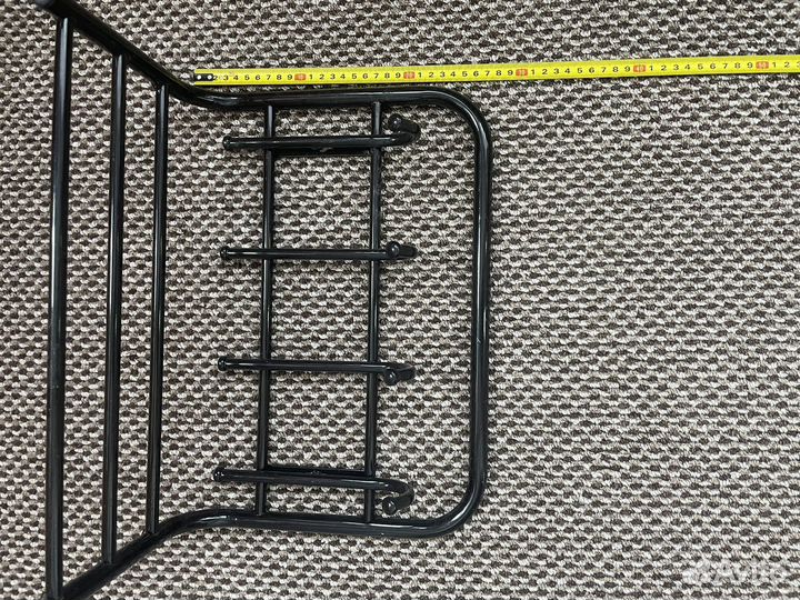 Вешалка настенная металлическая