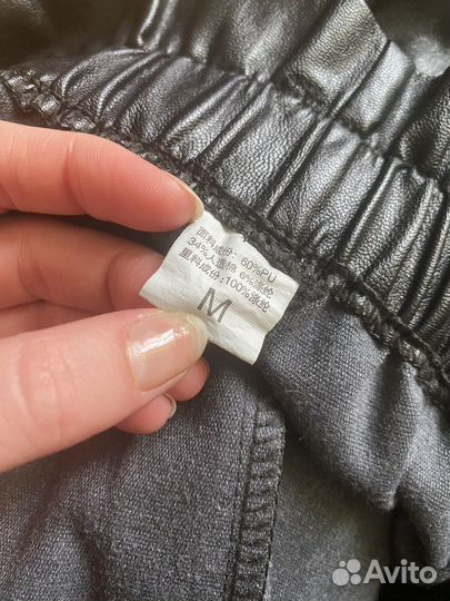 Кожаные шорты