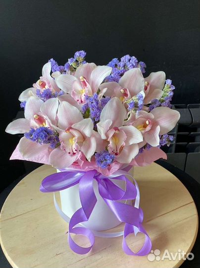 Живые цветы букеты орхидеи,букет цветов,доставка