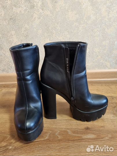 Ботильоны женские 38