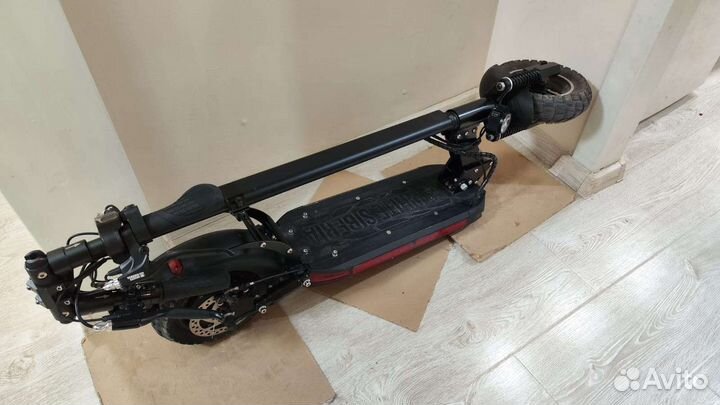 Электросамокат White Siberia luna