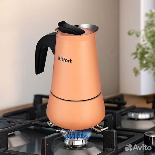 Кофеварка гейзерная Kitfort KT-7148-2