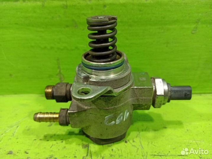 Насос топливный (тнвд) Volkswagen Tiguan