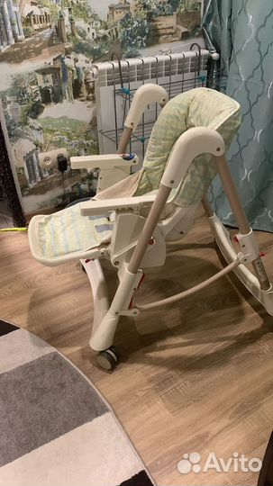 Стульчик для кормления