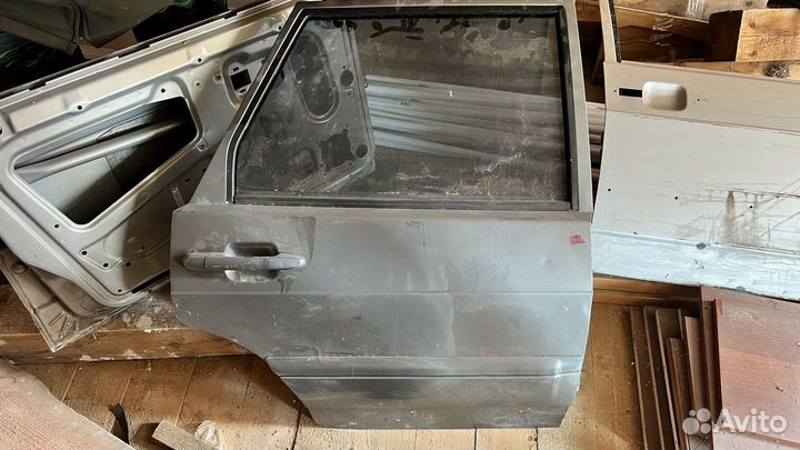 Дверь автомобильная ваз 2115,14