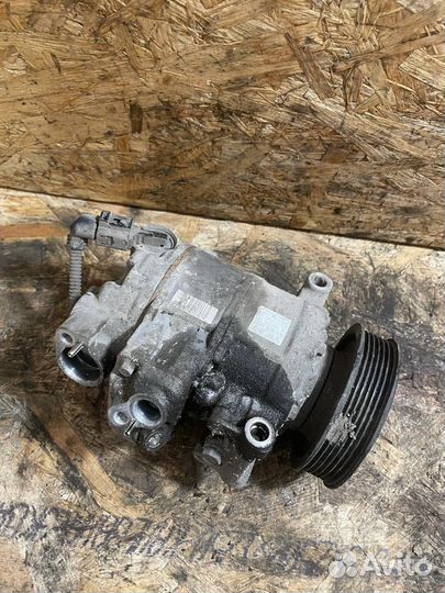 Компрессор кондиционера Шкода Октавия A5