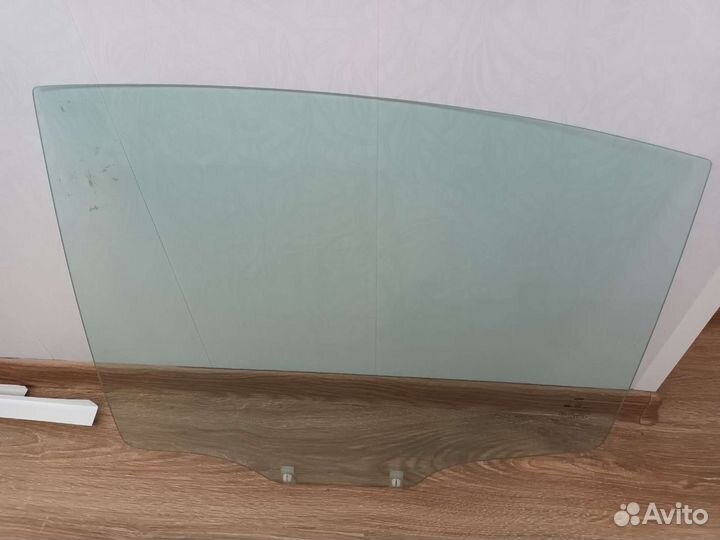 Стекло задней левой двери Chery Fora/Vortex Estina