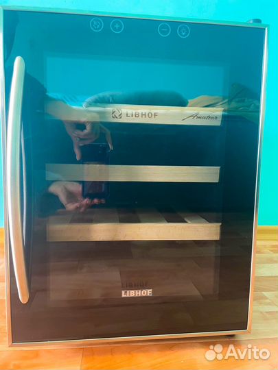 Винный шкаф libhof AM-12