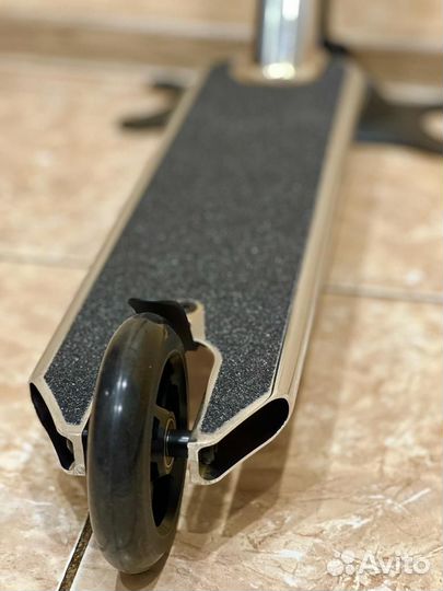 Самокат Трюковой tech team