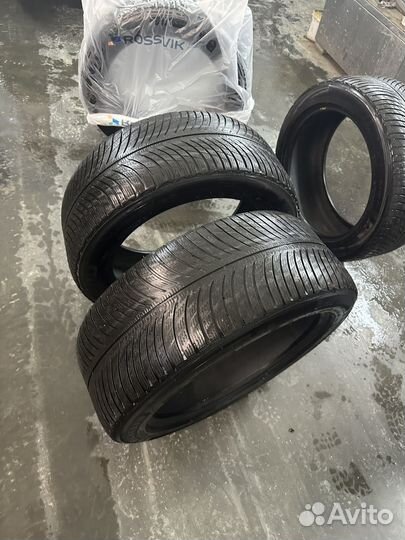 Michelin Pilot Alpin 5 SUV 275/45 R20