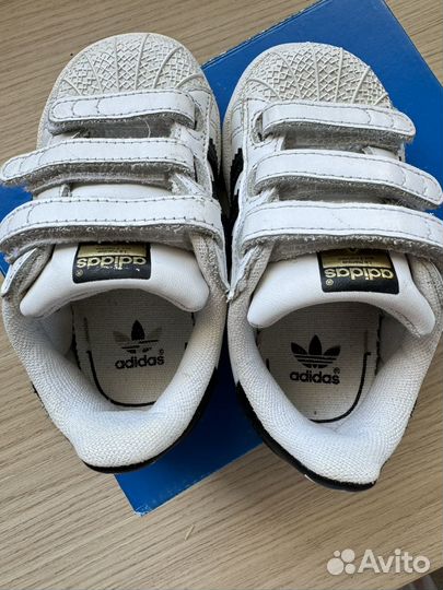 Детские кроссовки adidas 21