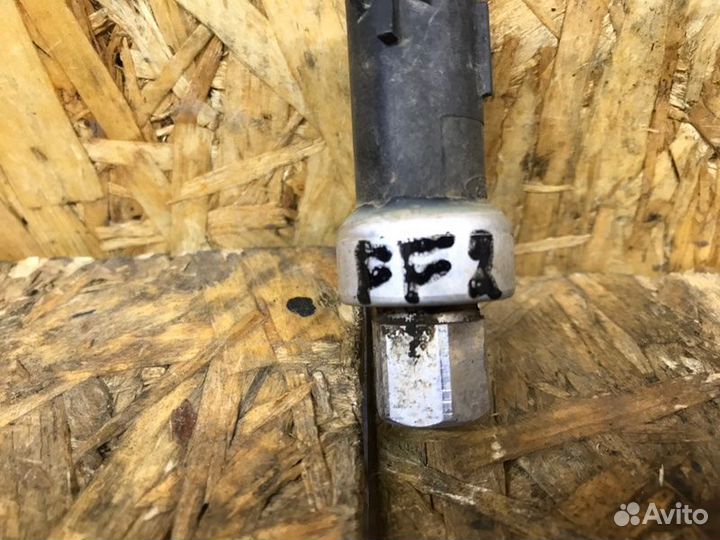 Датчик давления компрессора кондиционера Ford