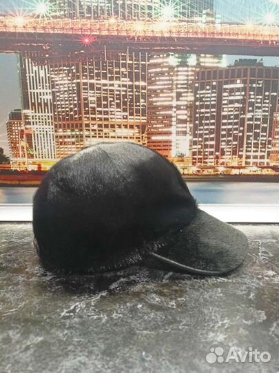 Меховая мужская кепка