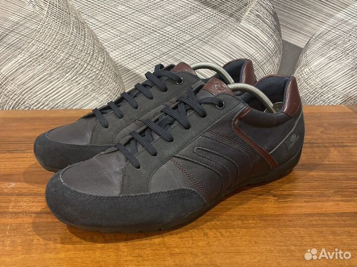 Кроссовки Geox размер 45