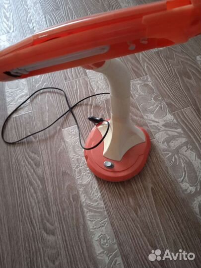 Настрольная лампа