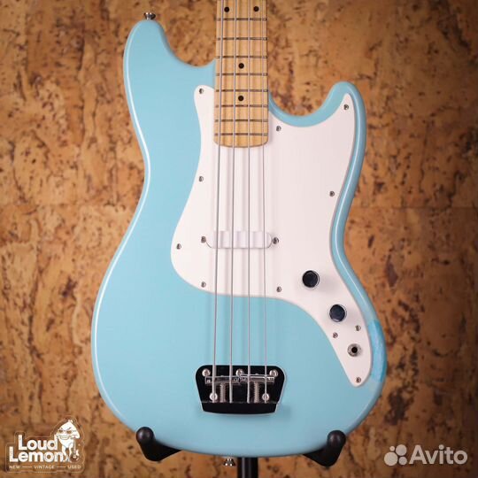 Squier Affinity Series Bronco Bass Daphne Blue