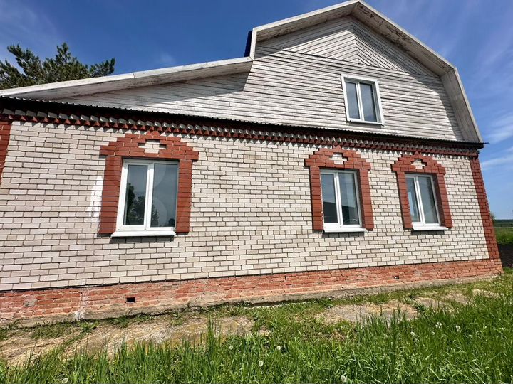 Дом 205 м² на участке 24 сот.