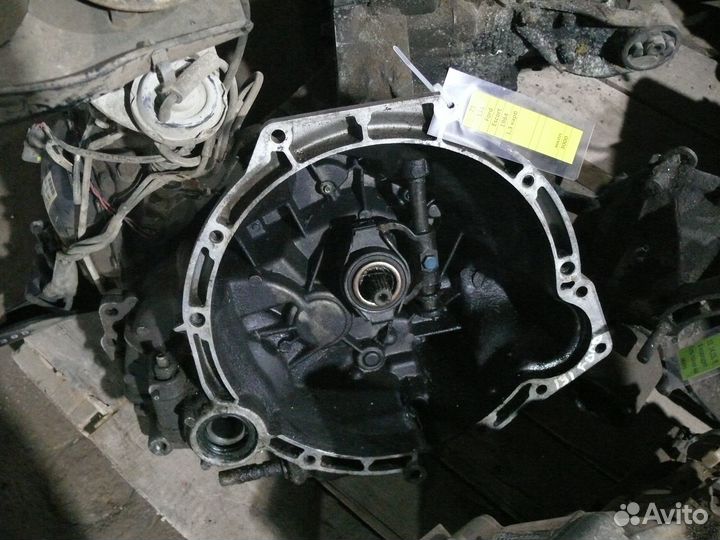 МКПП Ford Escort 1984 1,3 л