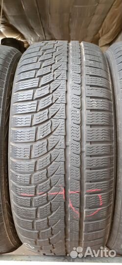 Nokian Tyres WR A4 215/50 R18