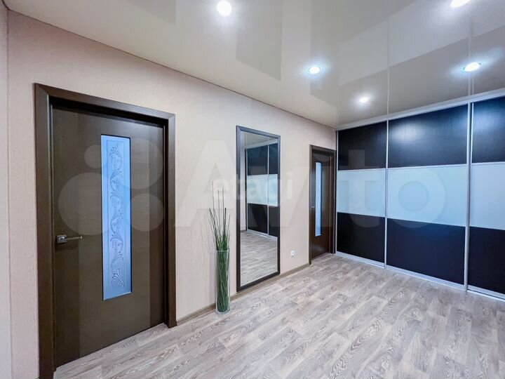 2-к. квартира, 75,7 м², 2/10 эт.