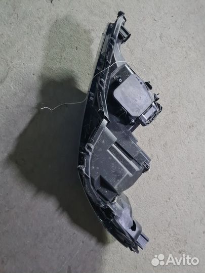 Продам на тойота камри 70, сломаны крепления